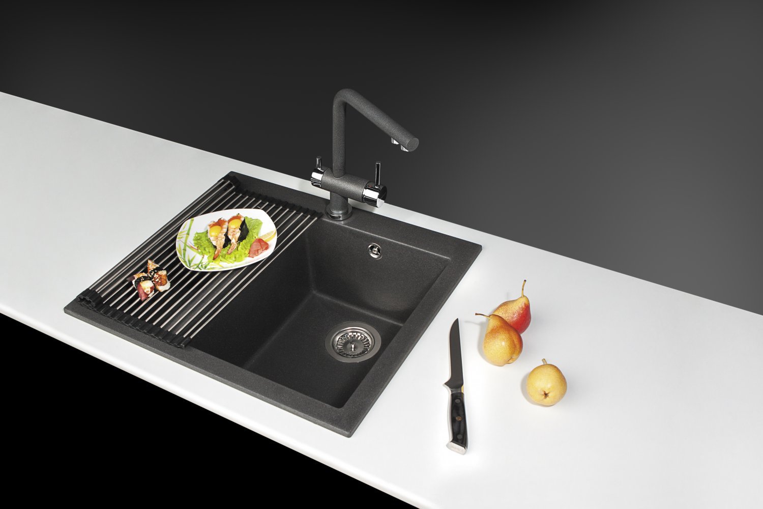 Смеситель Omoikiri Nagano BL для кухонной мойки 4994047 - 1