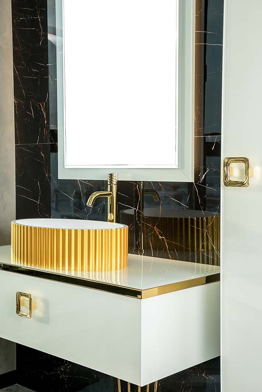 Зеркало с подсветкой Armadi Art Dolce 105х70 белый 567-W - 2