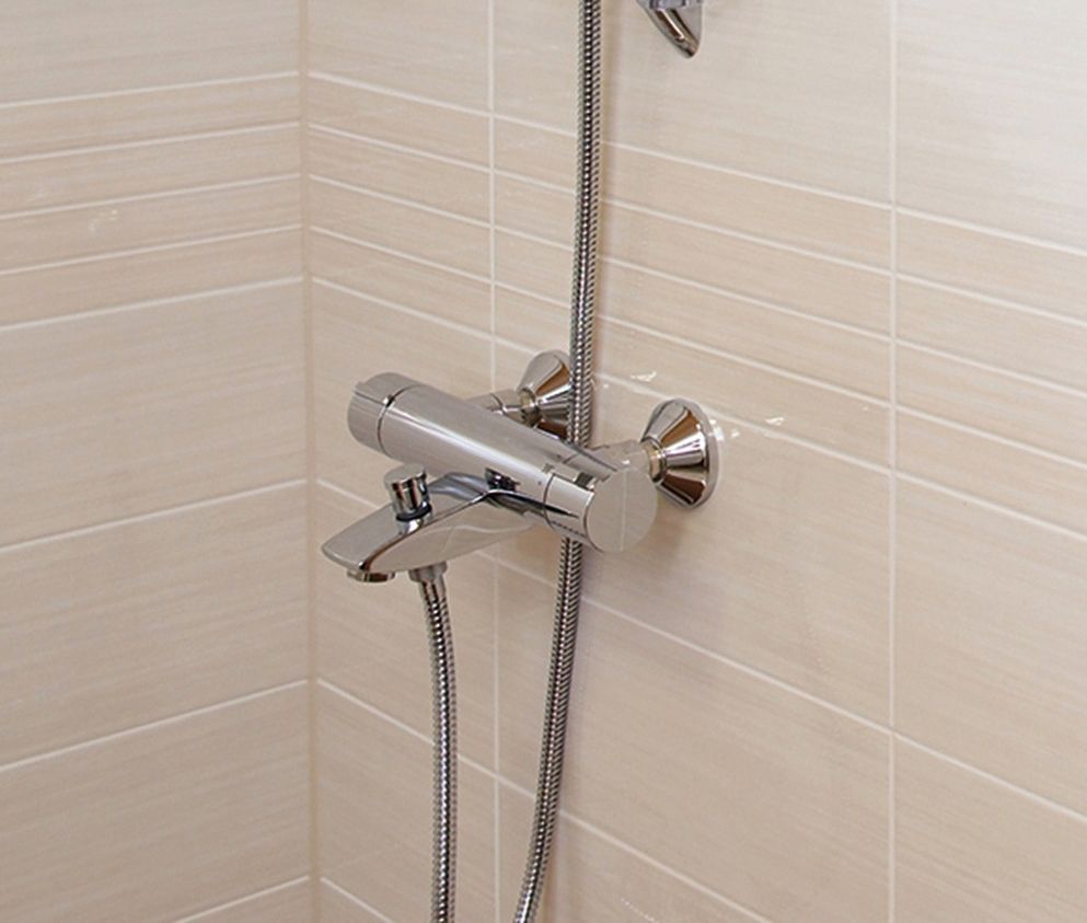 Смеситель для ванны Oras Safira new хром  2875U - 3