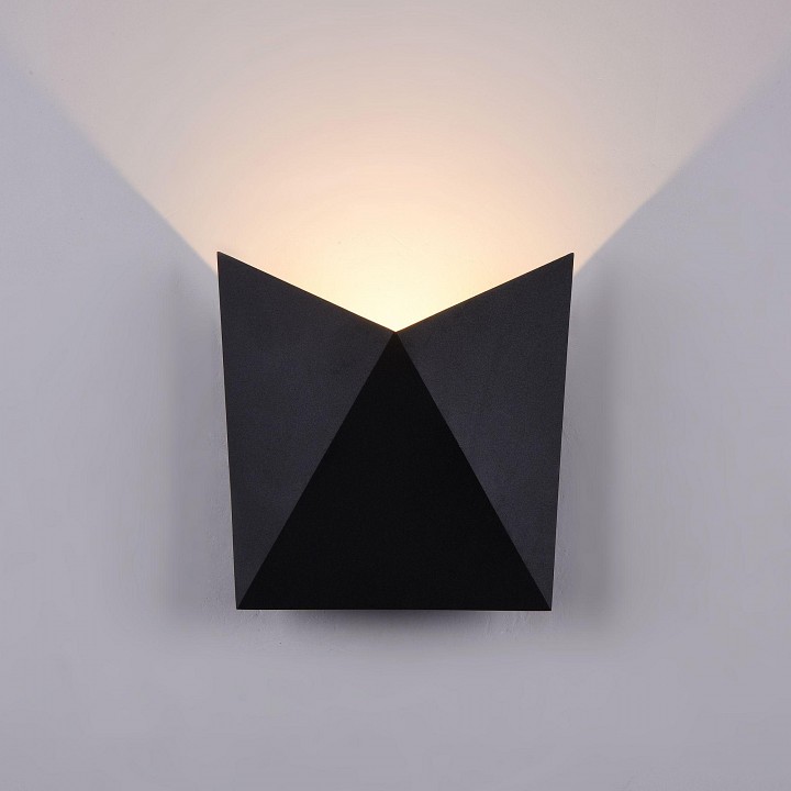 Уличный настенный светодиодный светильник Maytoni Beekman O802WL-L7B - 1