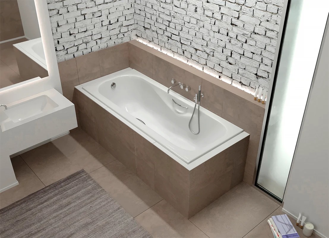 Чугунная ванна Универсал Сибирячка 170x75 см, пристенная, на ножках 4607152360264  - 1