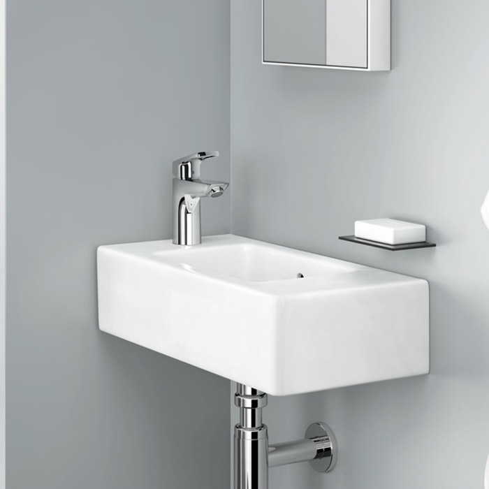Смеситель для раковины Hansgrohe Logis Loop хром 71154000 - 1