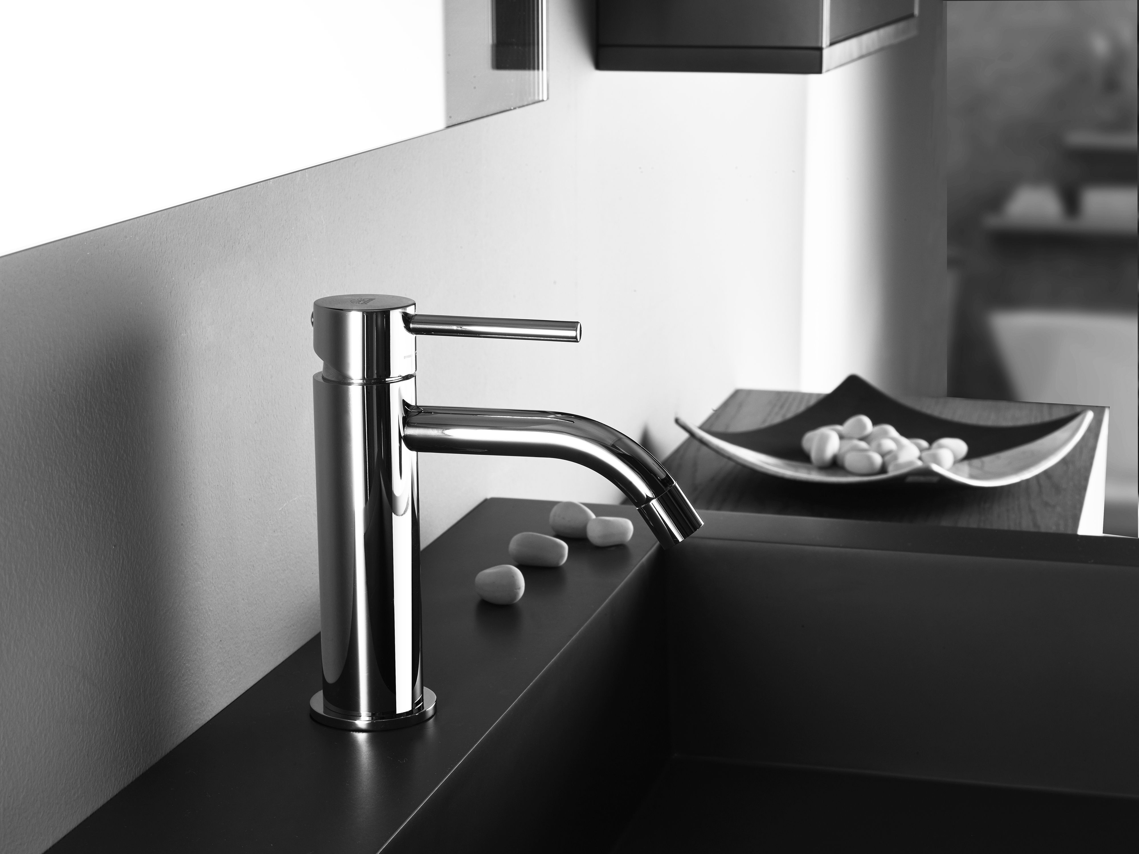 Смеситель Paffoni Light LIG071CR для раковины - 1