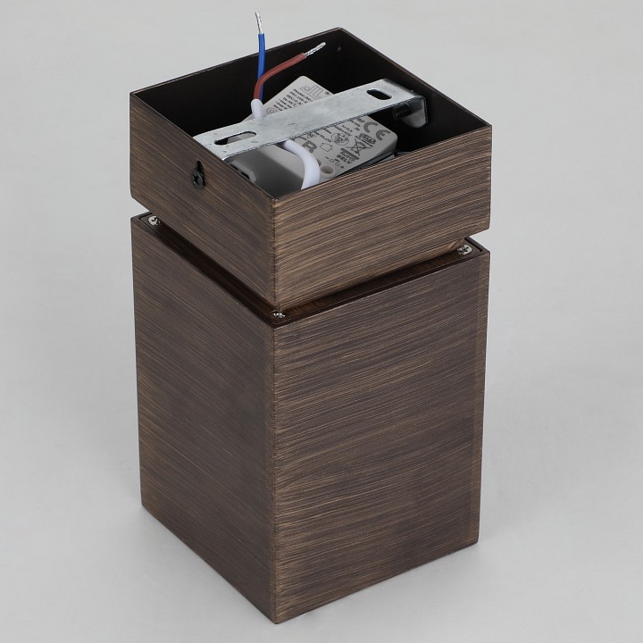 Накладной светильник Favourite Retro 2794-1U - 1