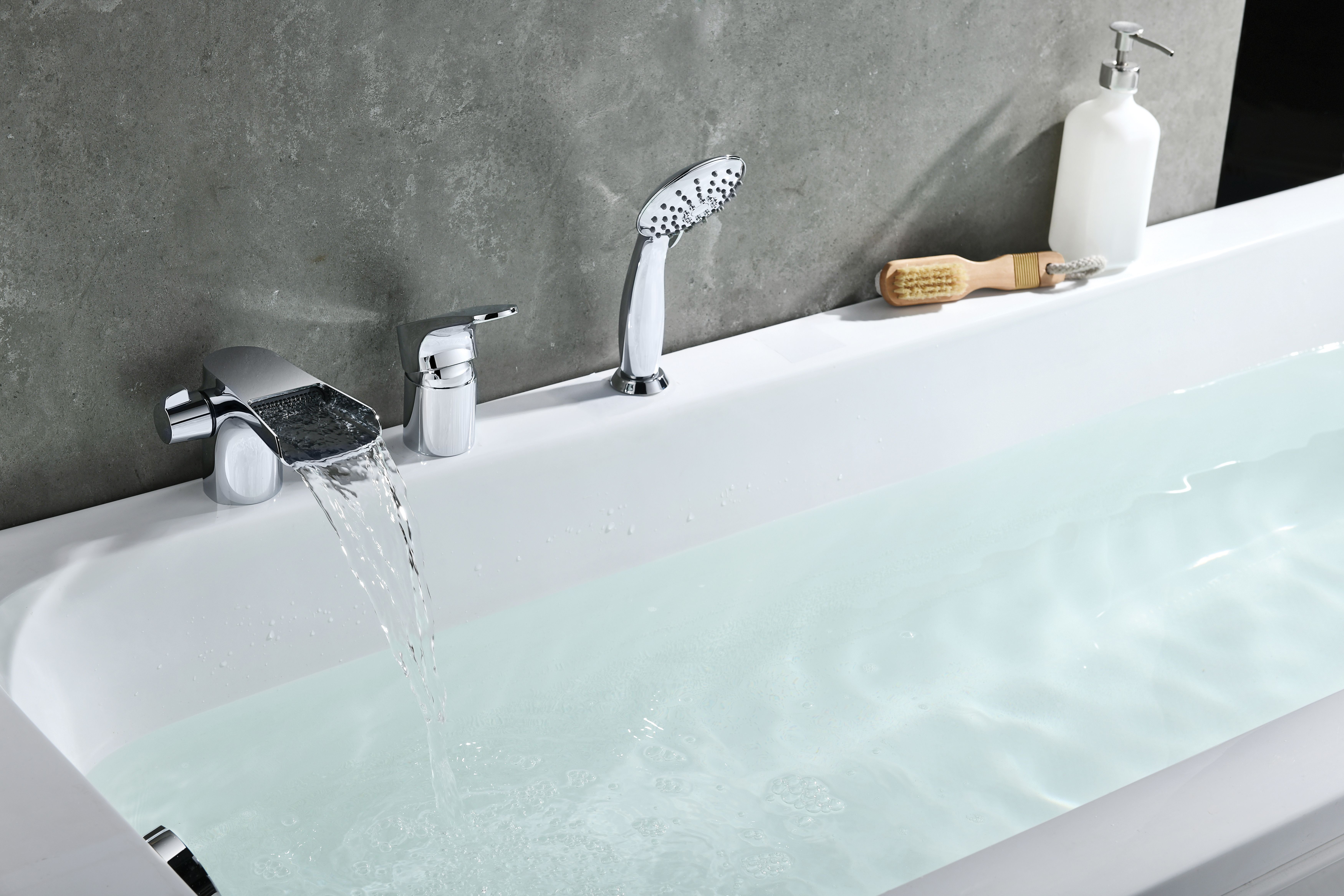 Смеситель для ванны Lemark Shift  LM4345C - 2