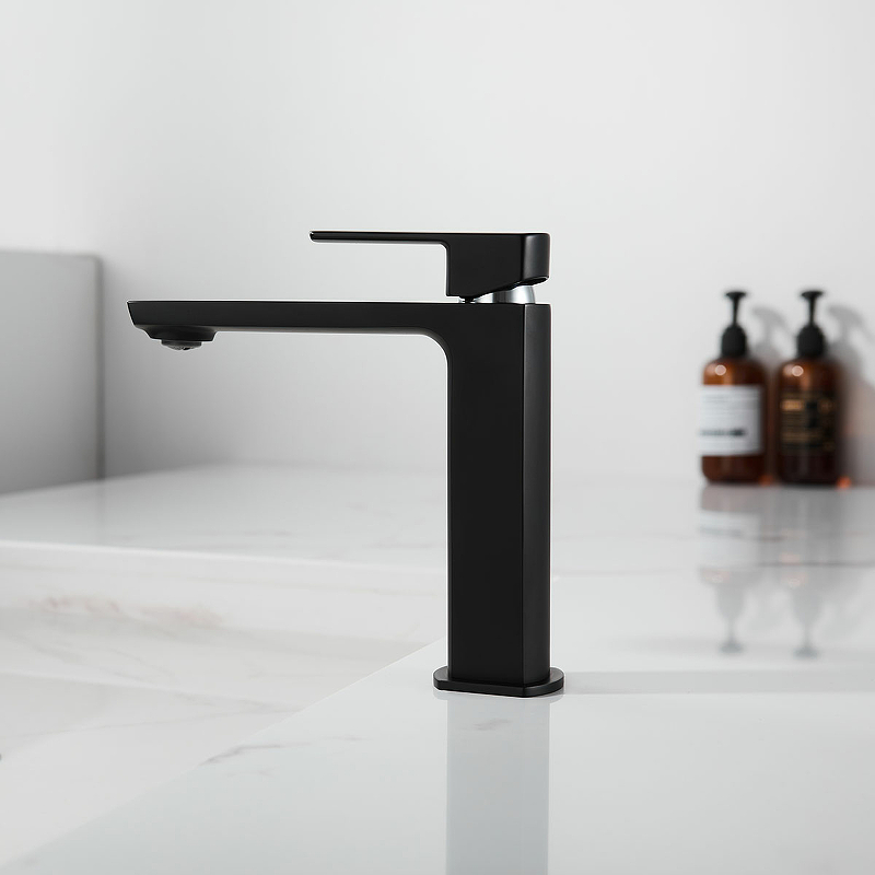 Смеситель для раковины Vincea Next черный VBF-1N1MB - 0