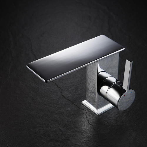 Смеситель для раковины Black&White Universell хром 7100U - 1