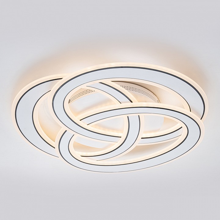 Потолочная люстра Escada Quant 10243/3LED - 2