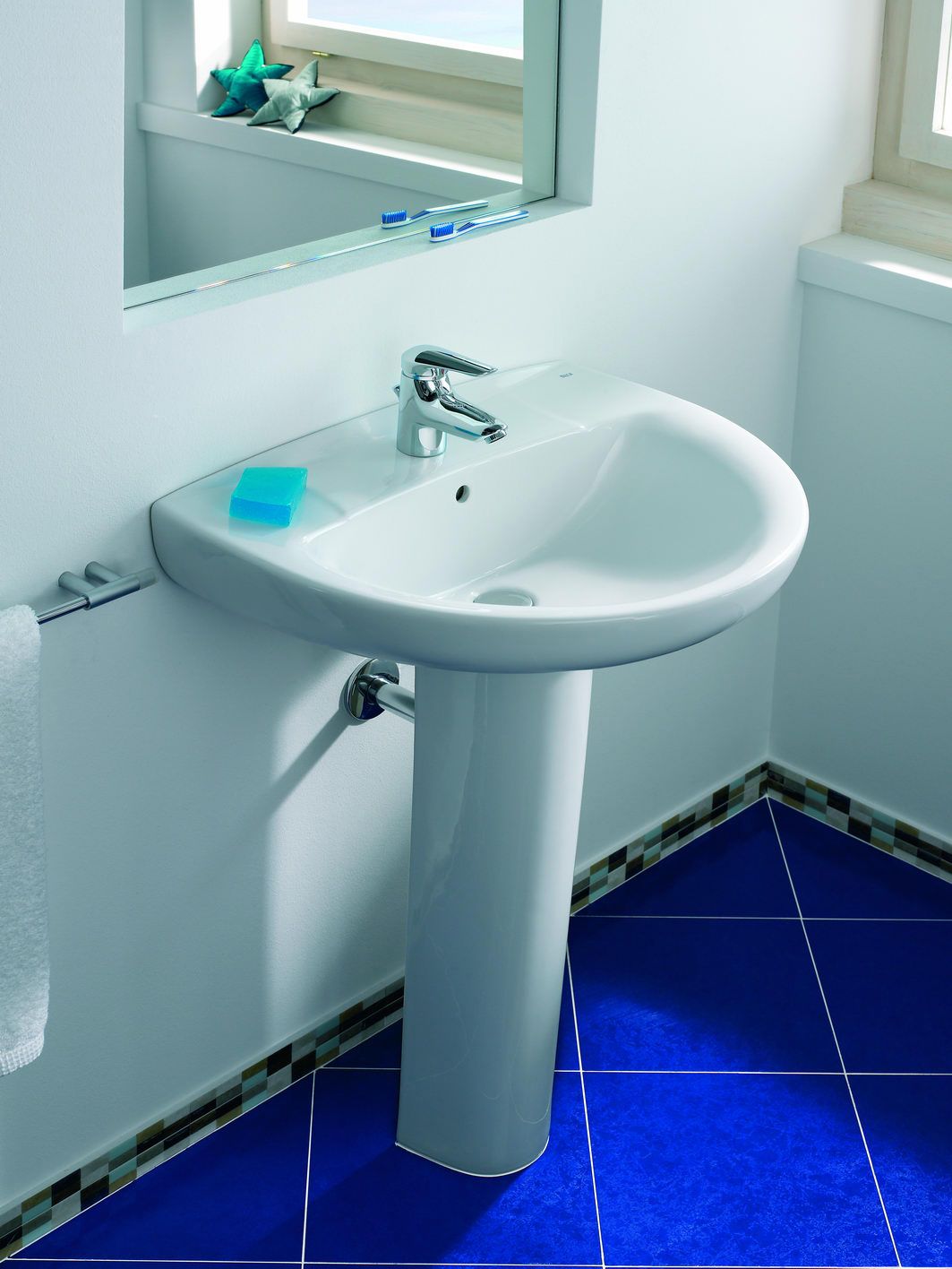 Раковина Roca Victoria 327395000 52 см - 1