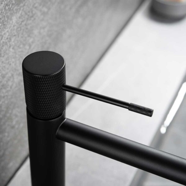 Смеситель для раковины Vincea Desire VBF-1D1MB черный матовый - 5