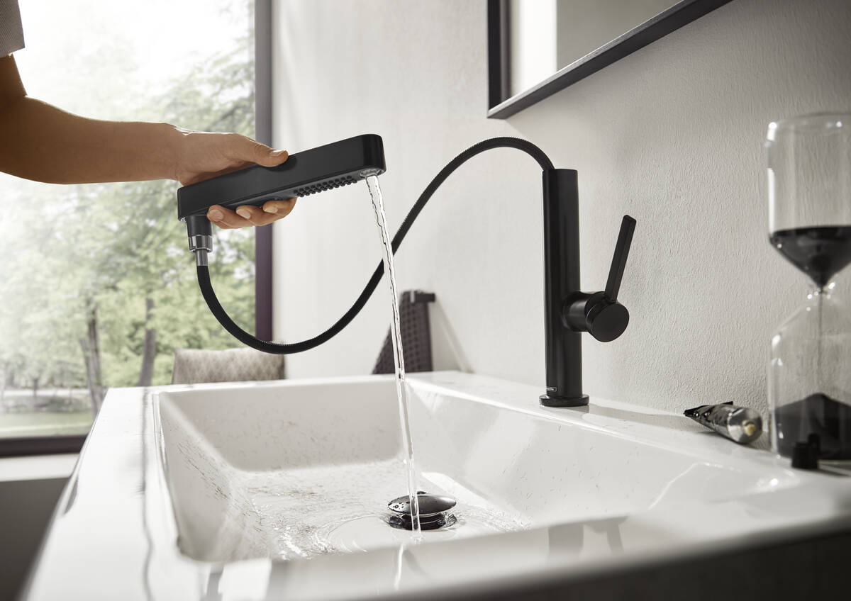 Смеситель для раковины Hansgrohe Finoris 230 черный матовый 76063670 - 11