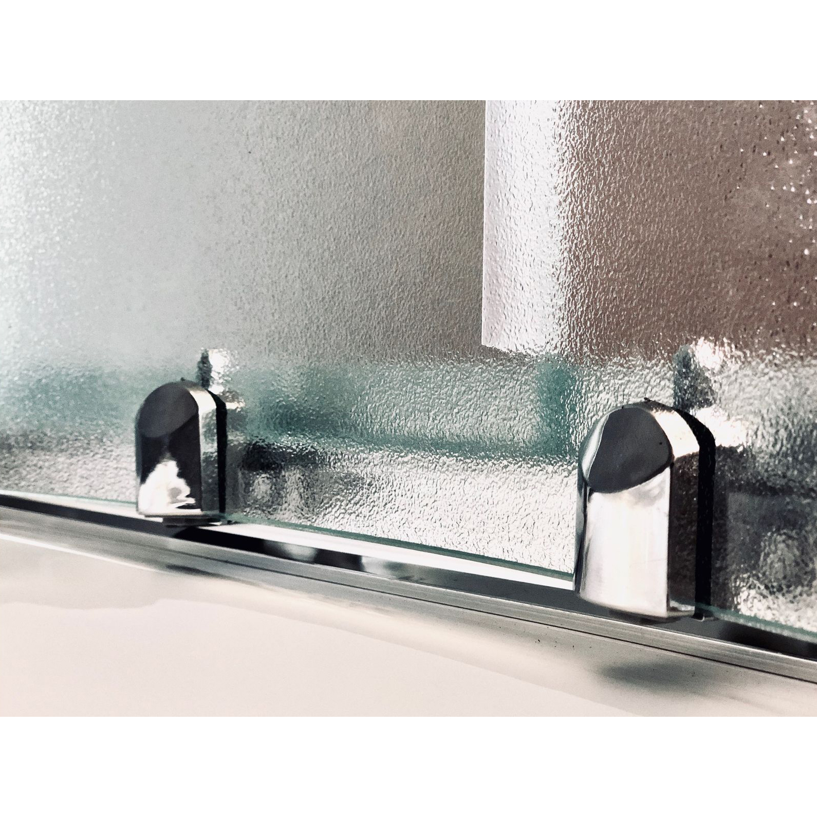 Душевая кабина Royal Bath BP 100х80 L профиль хром стекло матовое с гидромассажем RB8100BP2-M-CH-L - 2