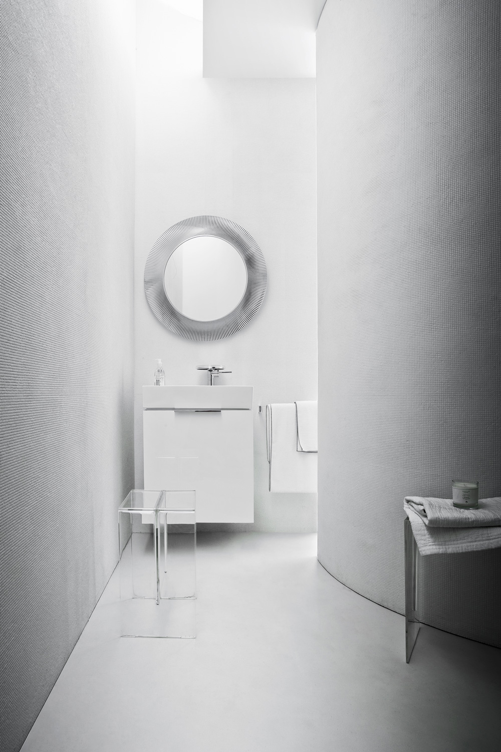 Зеркало Laufen Kartell 3.8633.1.084.000.1 прозрачный пластик - 2