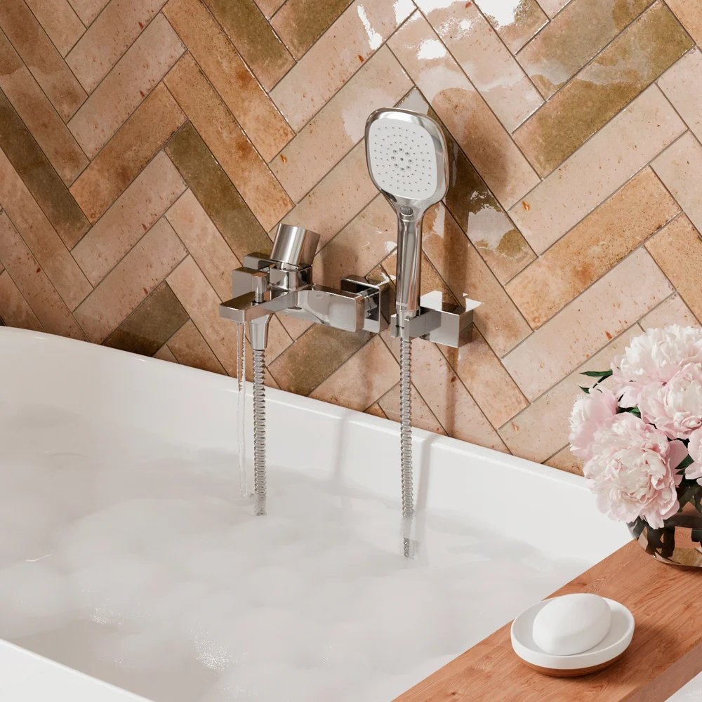 Смеситель для ванны с душем Wasserkraft Naab хром 8601 - 8