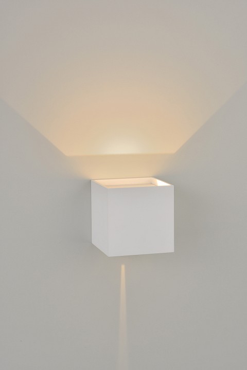 Уличный настенный светодиодный светильник Lucide Xia 17293/02/31 - 3