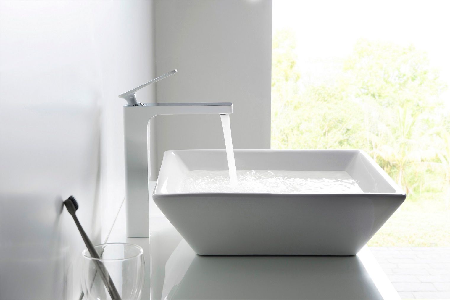 Смеситель для раковины-чаши Timo Torne 4311/00-16F хром-белый - 1