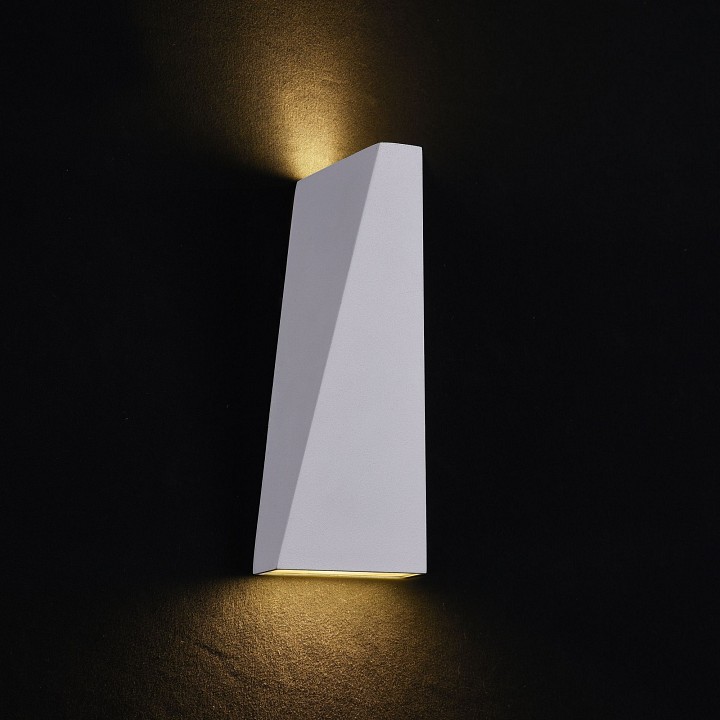 Уличный настенный светодиодный светильник Maytoni Times Square O580WL-L6W - 1