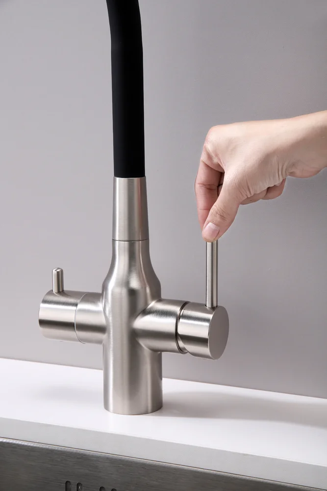 Смеситель для кухни Paulmark Salix с гибким изливом сталь - черный матовый Sa213419-NI - 8