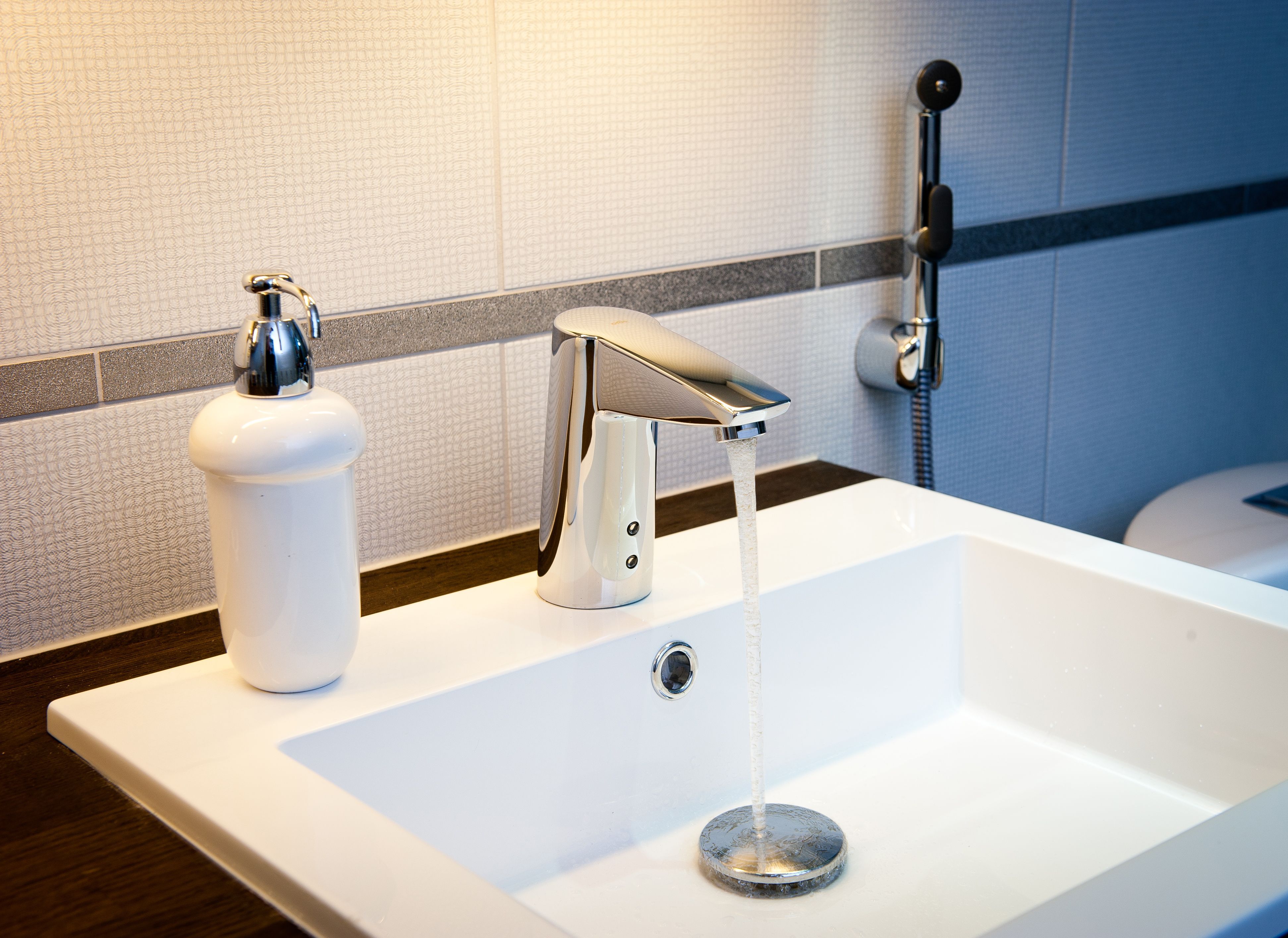 Смеситель для раковины Oras Cubista хром  2814F - 10