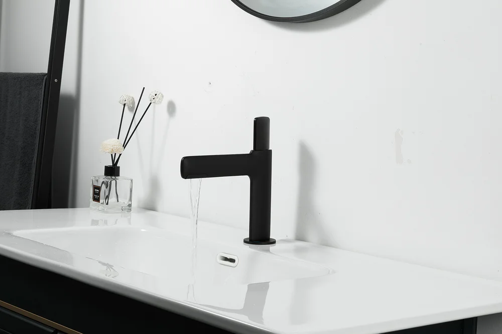 Смеситель для раковины Gappo черный матовый G1052-86 - 1