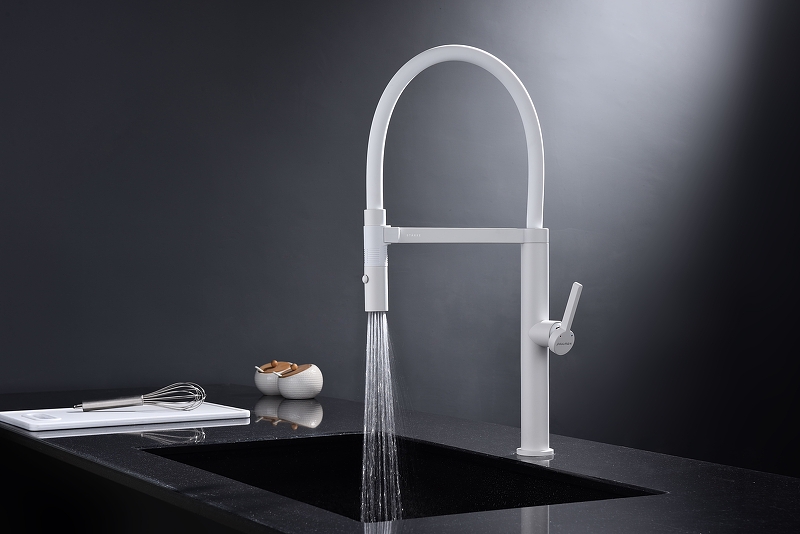 Смеситель для кухни Paulmark Leader белый матовый Le214101-431 - 9