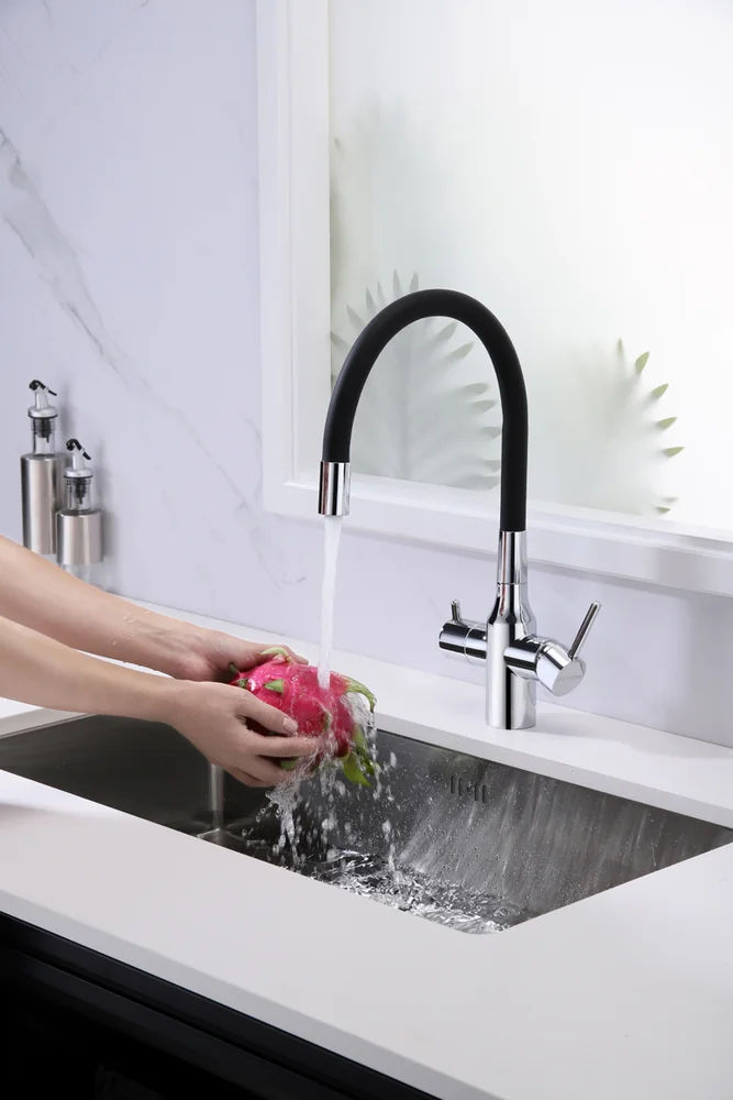 Смеситель для кухни Paulmark Salix с гибким изливом хром - черный матовый Sa213419-CR - 4