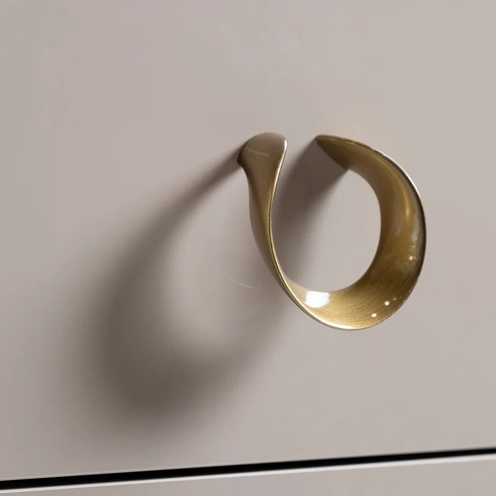 Ручка для мебели Armadi Art NeoArt Drop бронза 827-BR - 1