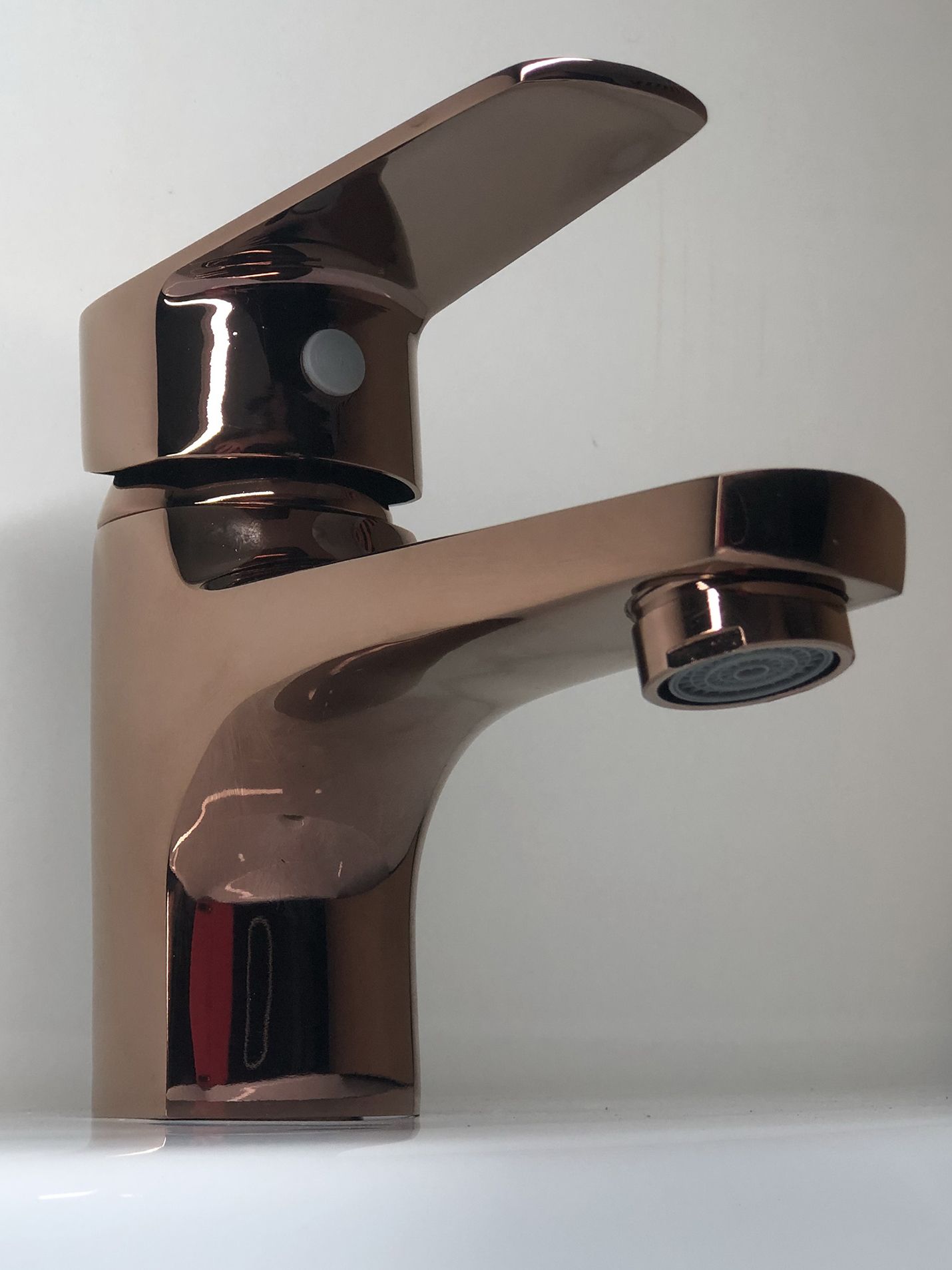 Смеситель Orange Loop M26-021RG для раковины - 2