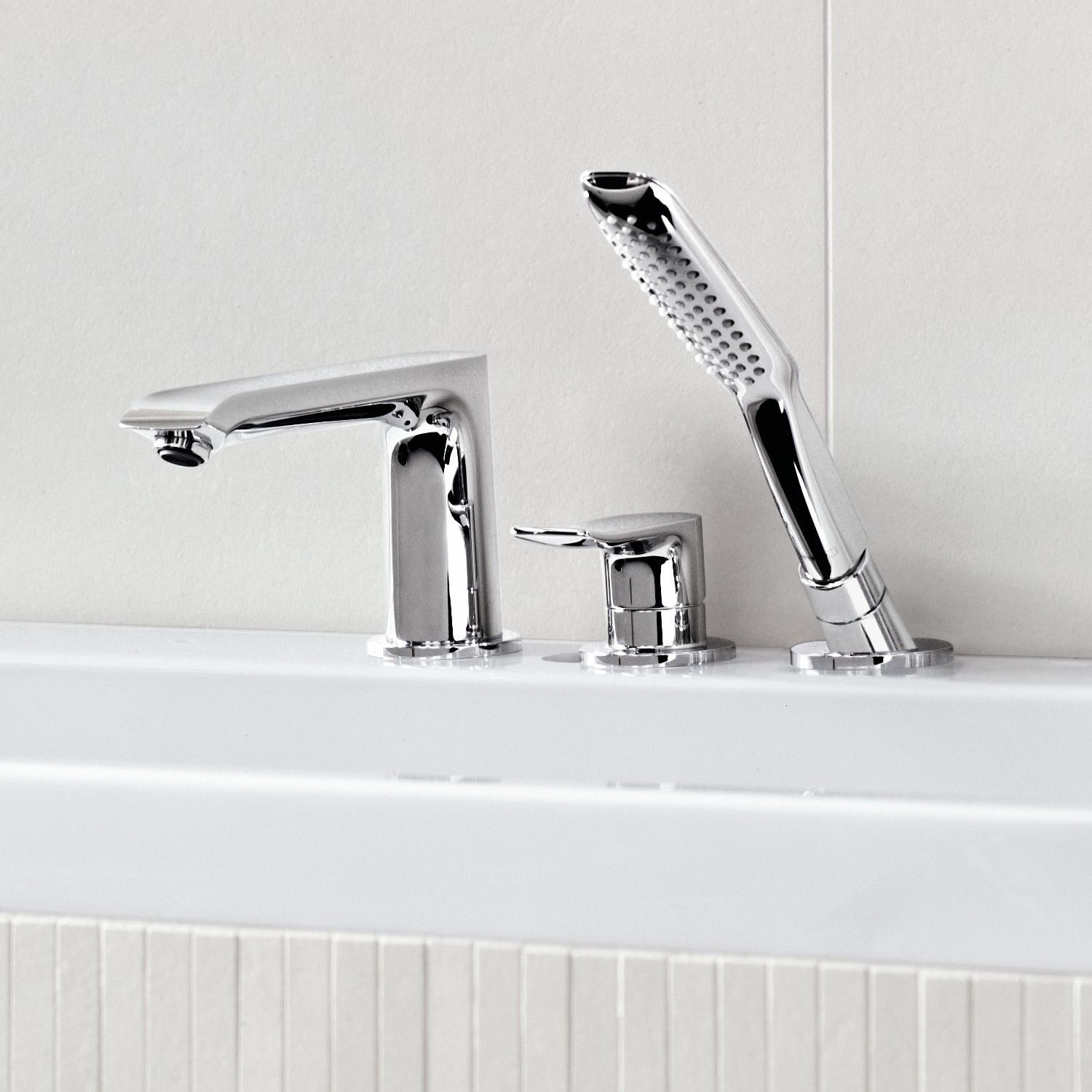 Смеситель Hansgrohe Metris 31190000 на борт ванны - 2