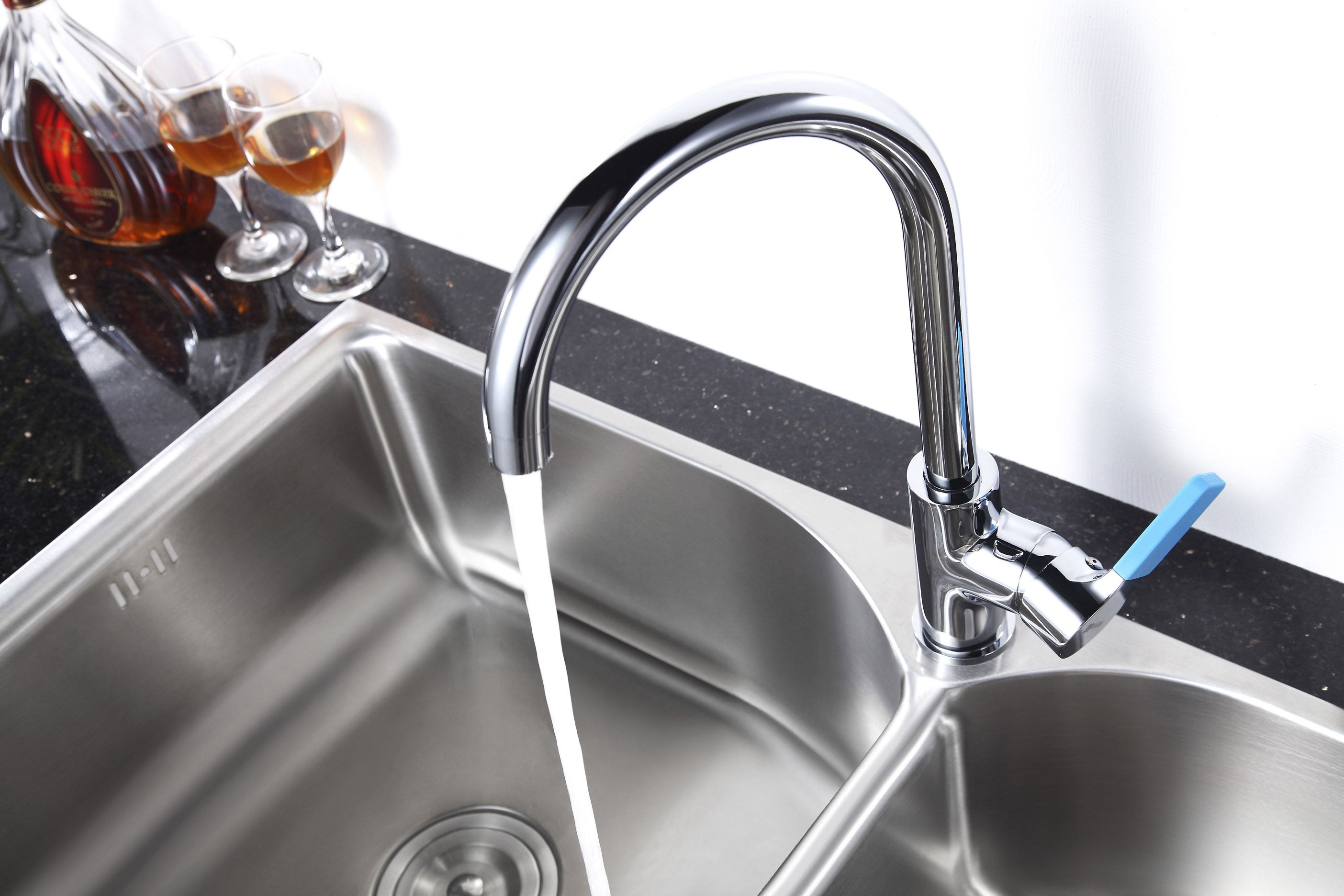 Смеситель Lemark Aura LM0605C для кухонной мойки - 2