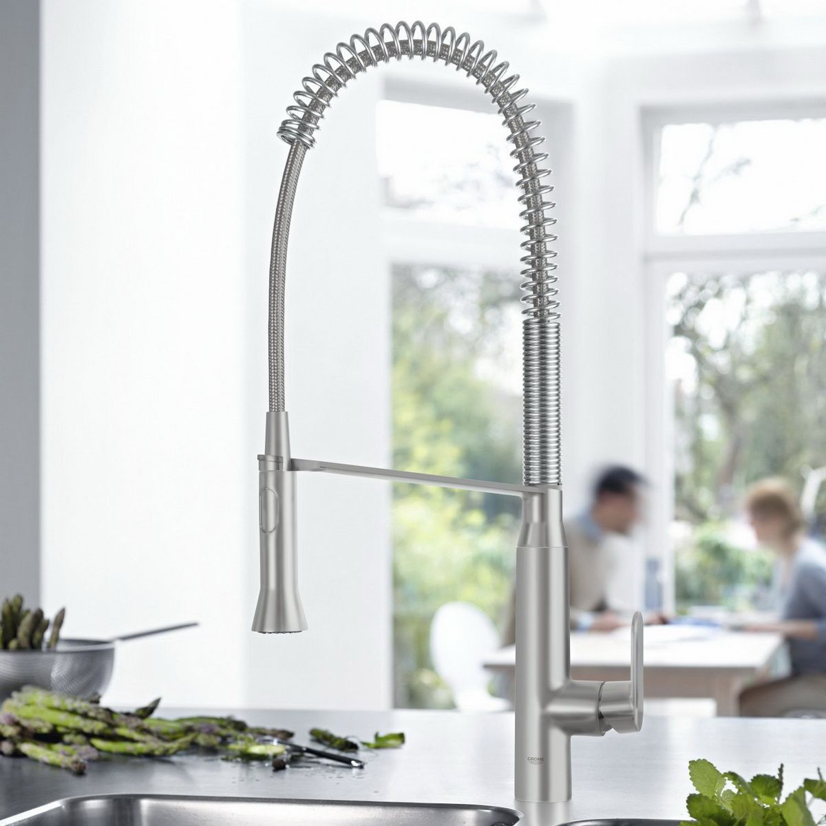 Смеситель Grohe K7 32950DC0 для кухонной мойки - 1