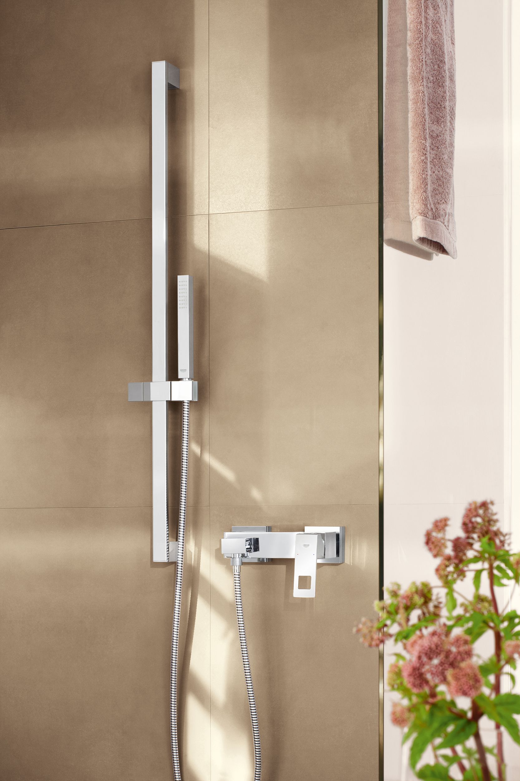 Душевой гарнитур Grohe Euphoria Cube Stick 27700000 - 1