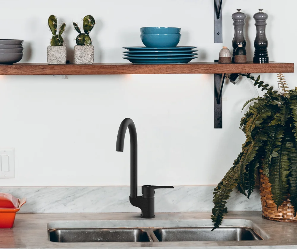 Смеситель для кухни GPD Atros черный матовый MTE65-SG - 2