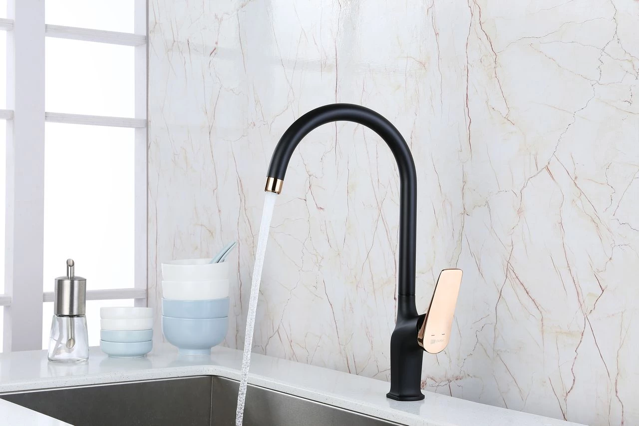 Смеситель Lemark Bronx LM3705BLR для кухни, с высоким поворотным изливом, черный/розовое золото - 1