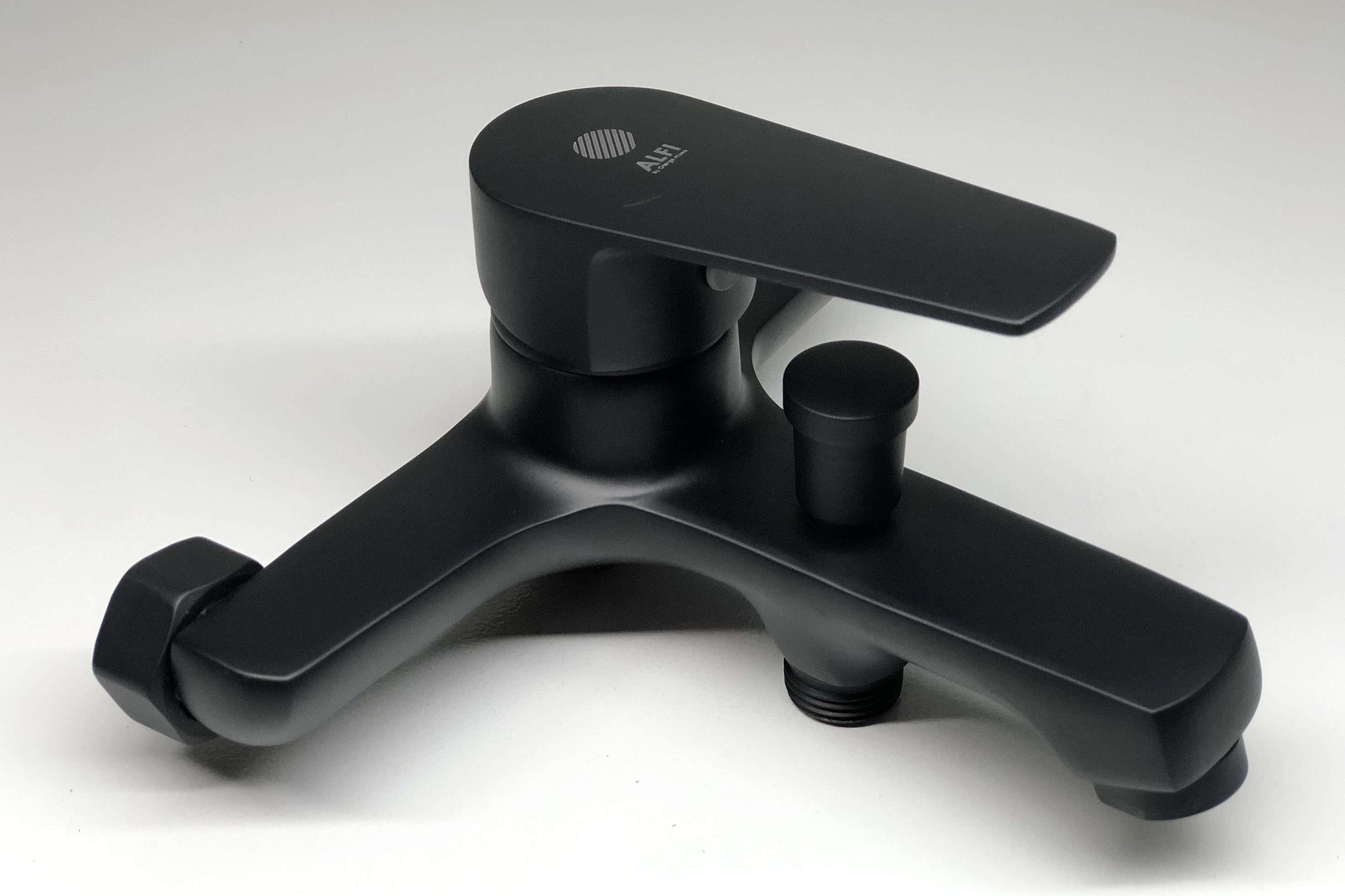 Смеситель Orange Loop для ванны с душем M26-100B - 1