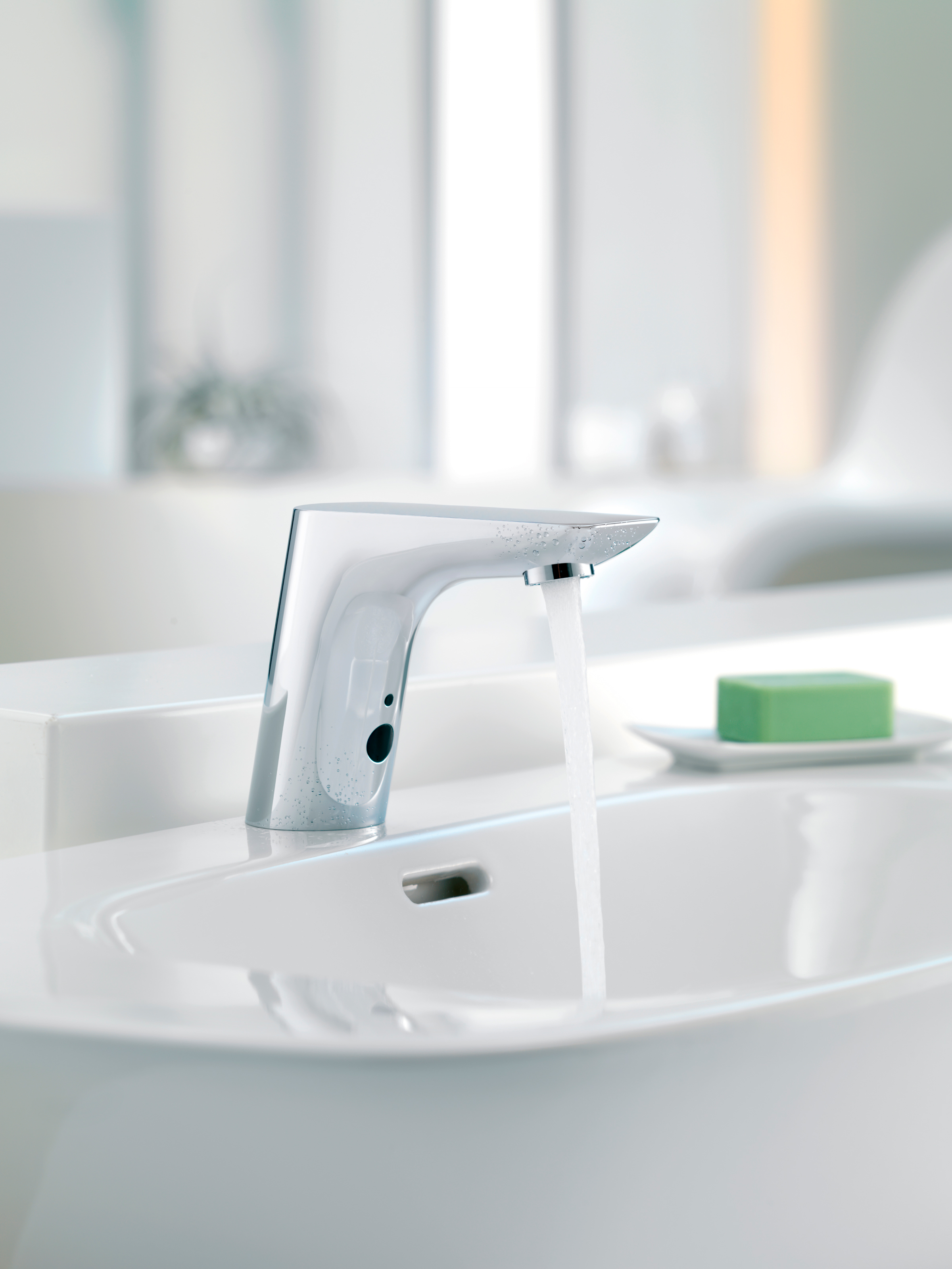 Смеситель Kludi Balance для раковины 5210005 - 1