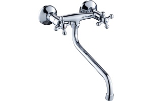 Смеситель для кухонной мойки Rossinka  хром (G02-74)