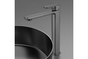 Смеситель для раковины Vincea Next вороненая сталь