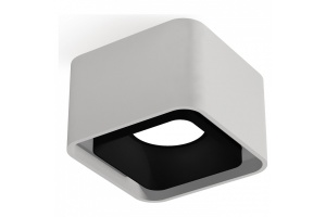 Накладной светильник Ambrella Light XS XS7832002