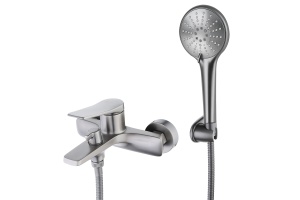 Смеситель Lemark Bronx LM3714GM для ванны с коротким изливом, дивертор с кер. пласт., с аксессуарами