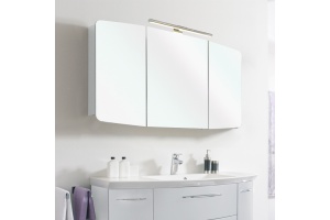 Pelipal Cassca Зерк-шкаф 1200*670*170 ComfortN, с светодиод. подсвет,3 зерк.дверцы, 6 стекл.полок, розетка и выкл, цвет белый глянц (продаем сосклада)