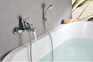 Смеситель для ванны Lemark Plus Grace хром (LM1512C) - 3