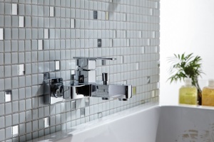 BRAVAT Riffle F672106C-01 Смеситель для ванны короткий излив - 2