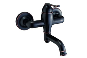 Смеситель для ванны GPD Tauro черный матовый