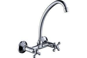 Смеситель для кухонной мойки Rossinka  хром (G02-73)