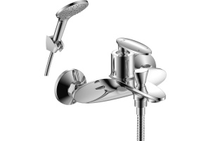 Смеситель для ванны Rossinka  хром (RS30-31)