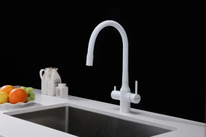 Смеситель для кухни Paulmark Salix с гибким изливом белый матовый - 2