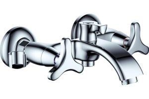 Смеситель для ванны D&K DA138 (DA1383241)