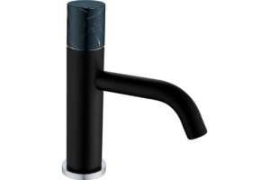 Смеситель для раковины низкий Boheme Stick черный