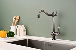 Смеситель для кухни Paulmark Retro темный хром - 2